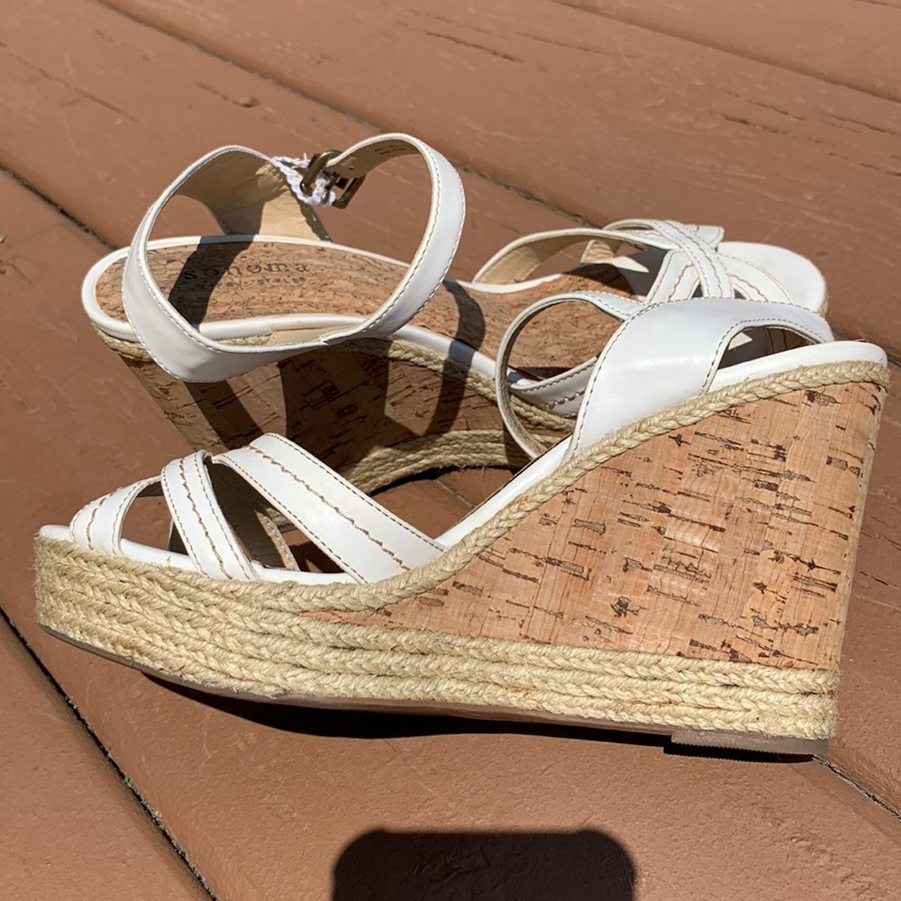 Sonoma white wedges size 7
